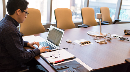 構(gòu)建卓越領(lǐng)導(dǎo)團(tuán)隊(duì):公司高層培訓(xùn)方案探析.png 構(gòu)建卓越領(lǐng)導(dǎo)團(tuán)隊(duì):公司高層培訓(xùn)方案探析.png