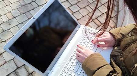 精準(zhǔn)定位:大公司客戶銷售培訓(xùn)中的市場(chǎng)細(xì)分與定位.png 精準(zhǔn)定位:大公司客戶銷售培訓(xùn)中的市場(chǎng)細(xì)分與定位.png