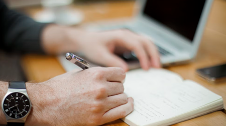 企業(yè)培訓(xùn)內(nèi)訓(xùn)機(jī)構(gòu):打造高效團(tuán)隊(duì)的關(guān)鍵路徑.png 企業(yè)培訓(xùn)內(nèi)訓(xùn)機(jī)構(gòu):打造高效團(tuán)隊(duì)的關(guān)鍵路徑.png